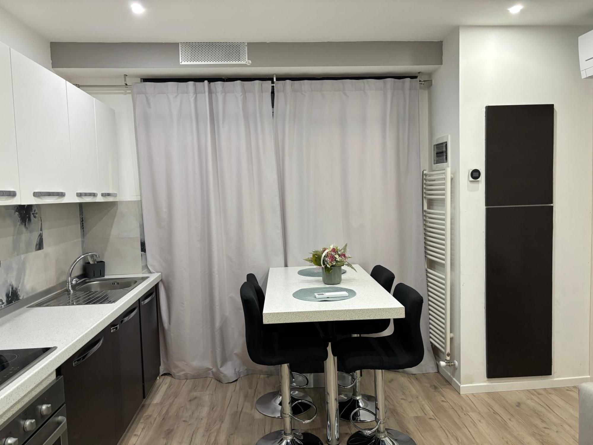 Royal Milano Linate Apartments Pantigliate Ngoại thất bức ảnh